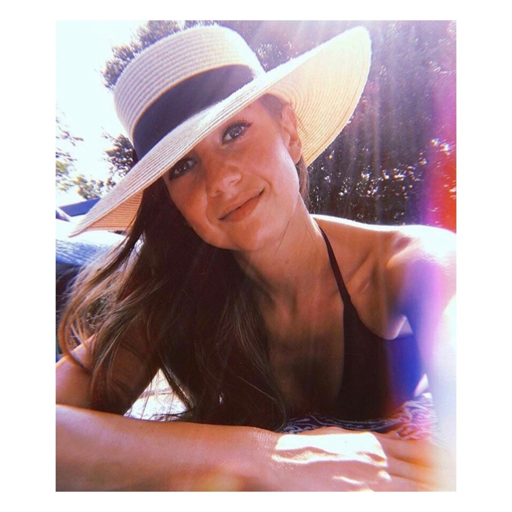 ✨ Meet the Posher ✨